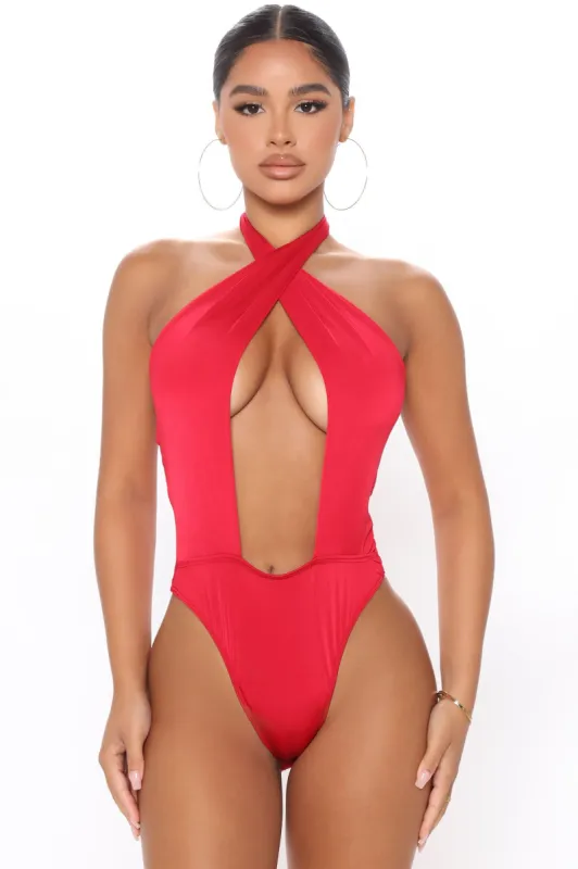 Twist And Tell Bodysuit - Red sold by Fashion Nova