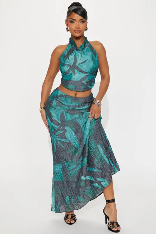 She's A Dime Skirt Set - Green/combo sold by Fashion Nova