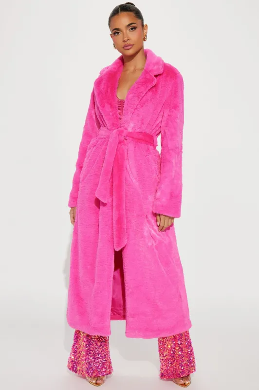 Throwing Fits Faux Fur Coat - Fuchsia sold by Fashion Nova