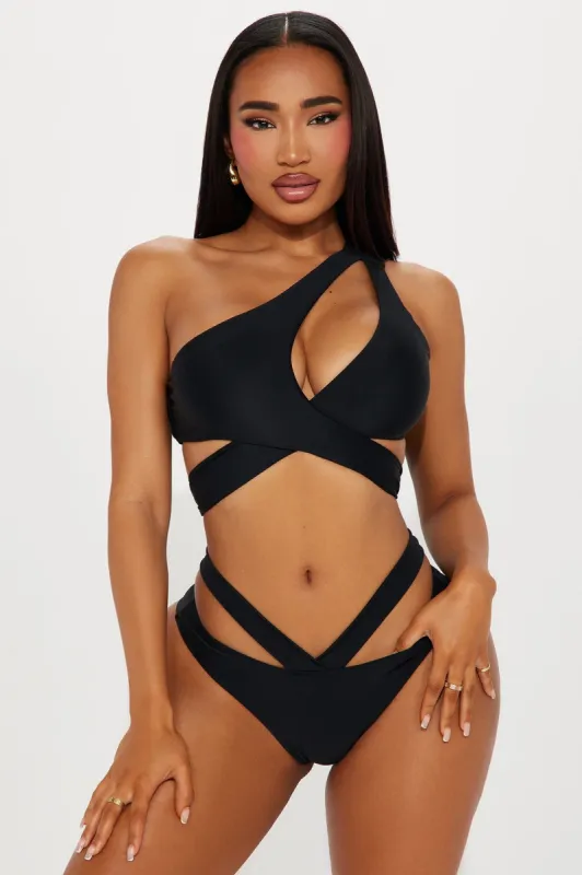 Summer Afternoon Strappy 2 Piece Bikini - Black sold by Fashion Nova