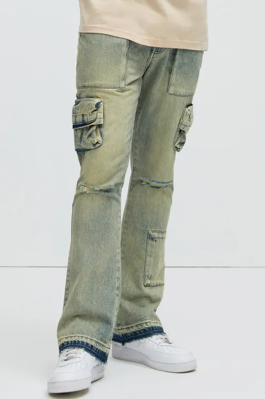 Hallowell Vintage Cargo Jeans - Vintage Blue Wash sold by Fashion Nova