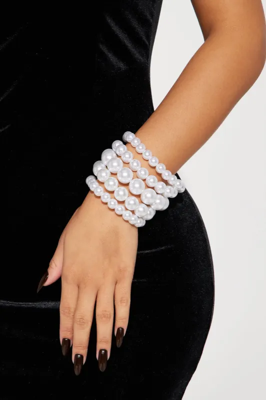 Buy Me Pearls Bracelet - White/Gold made by Fashion Nova