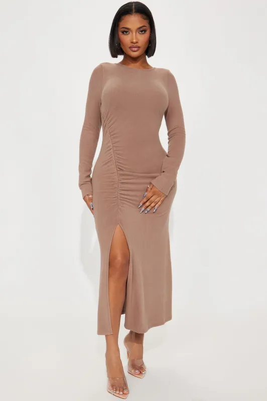 Kary Hacci Ruched Midi Dress - Brown sold by Fashion Nova