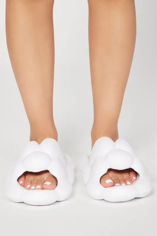 Always Daydreaming Casual Slides - White made by Fashion Nova