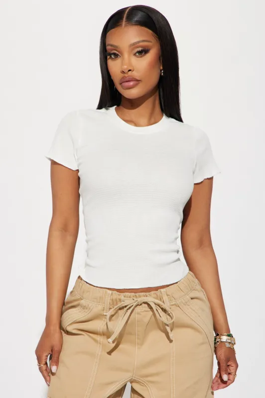 On The Go Ribbed Thermal Tee - Off White sold by Fashion Nova