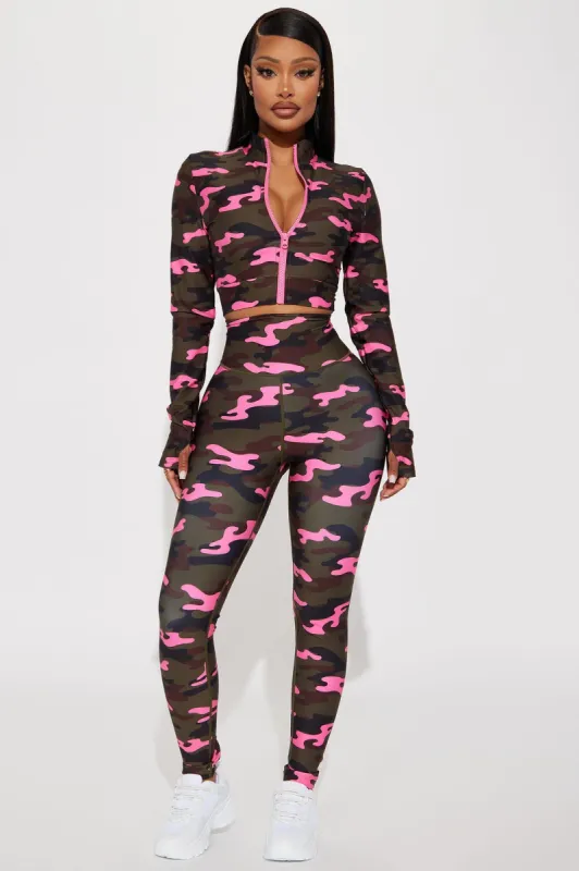 Ground Work Elevate Camo Legging - Olive/combo sold by Fashion Nova