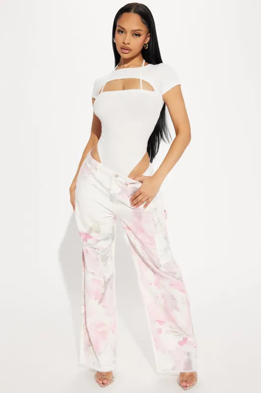 Feeling Pretty Printed Wide Leg Pant - White/combo sold by Fashion Nova
