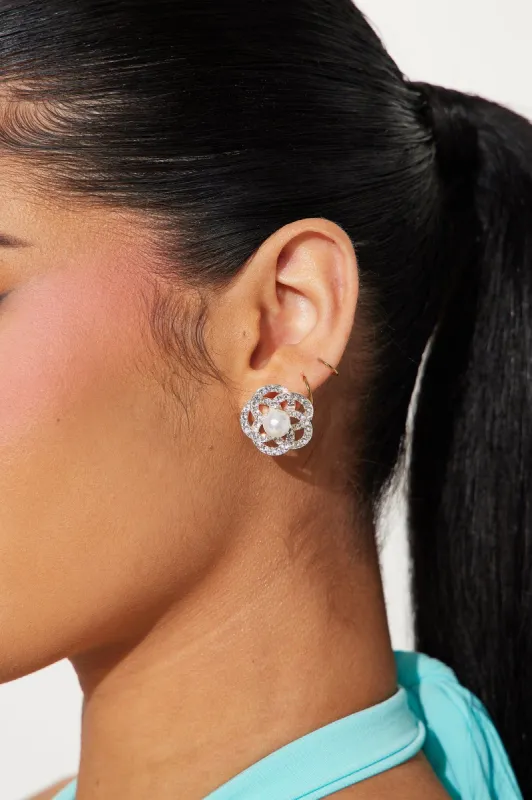 Babe With Class Earrings - Silver sold by Fashion Nova