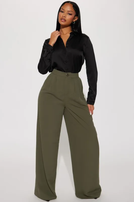 Nadia Trouser Pant - Olive sold by Fashion Nova