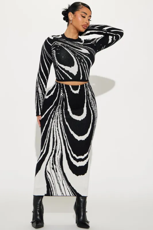Maya Sweater Skirt Set - Black/White sold by Fashion Nova
