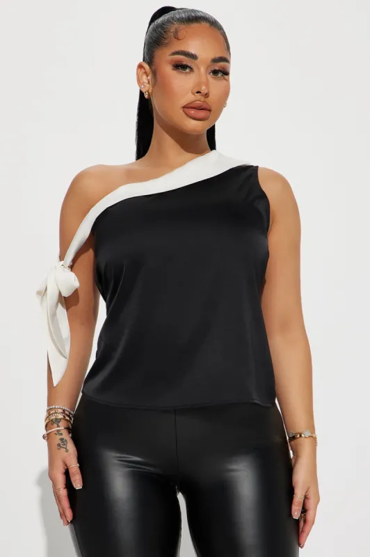 Gift Giver Satin Blouse Top - Black/combo sold by Fashion Nova