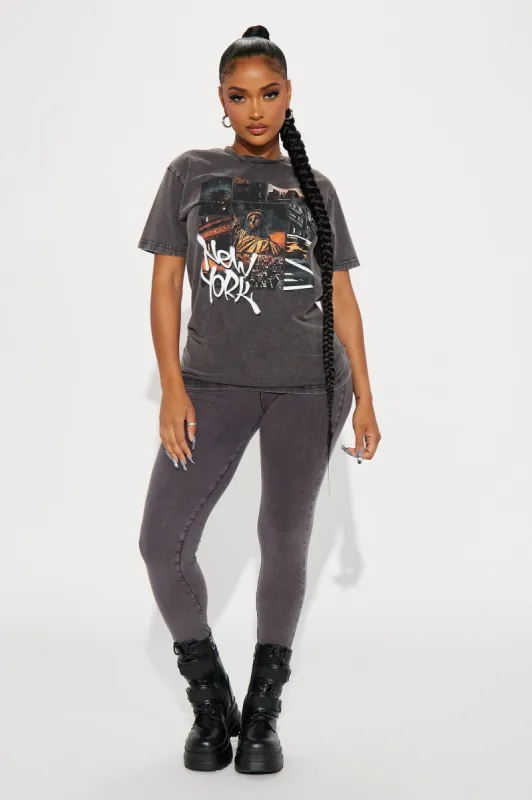 New York Mineral Wash Legging Set - Black sold by Fashion Nova