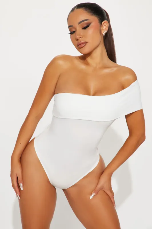 Kendall Off Shoulder Bodysuit - Ivory sold by Fashion Nova