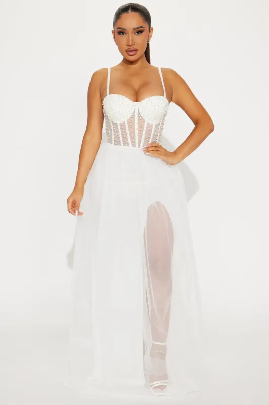 Show Stopper Tulle Gown - White sold by Fashion Nova