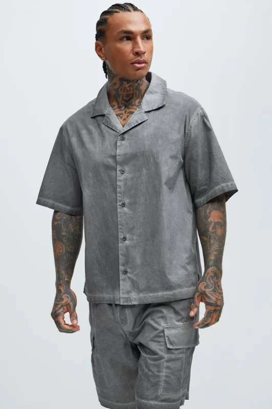 Arlo Shirt - Grey sold by Fashion Nova