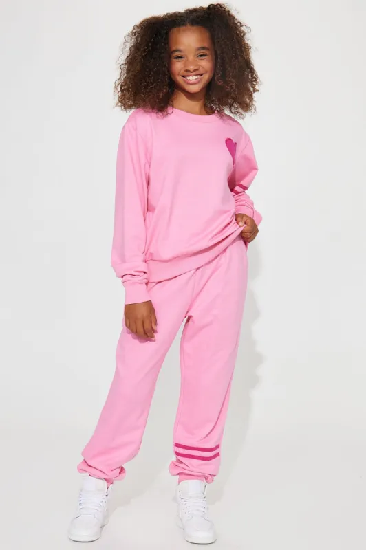 Mini Heartthrob French Terry Jogger Set - Pink sold by Fashion Nova