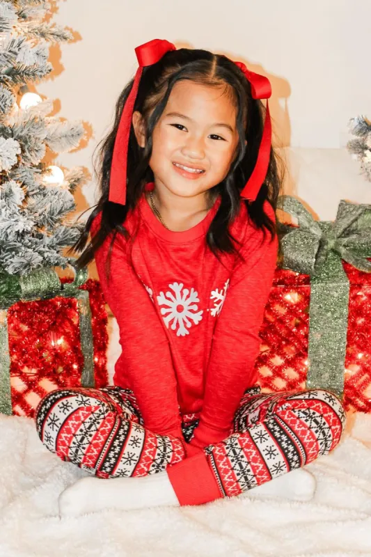 Mini Hot Cocoa And Snow Holiday PJ Set - Red/combo made by Fashion Nova