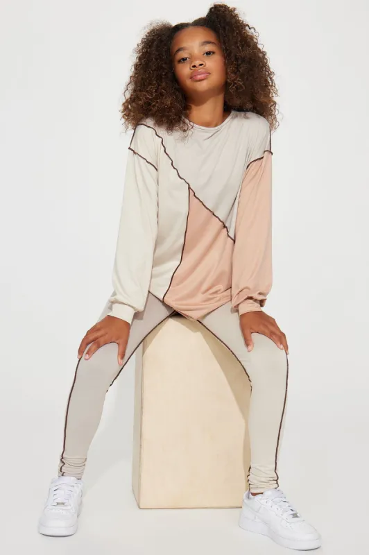 Mini No Drama Please Colorblock Legging Set - Taupe/combo made by Fashion Nova