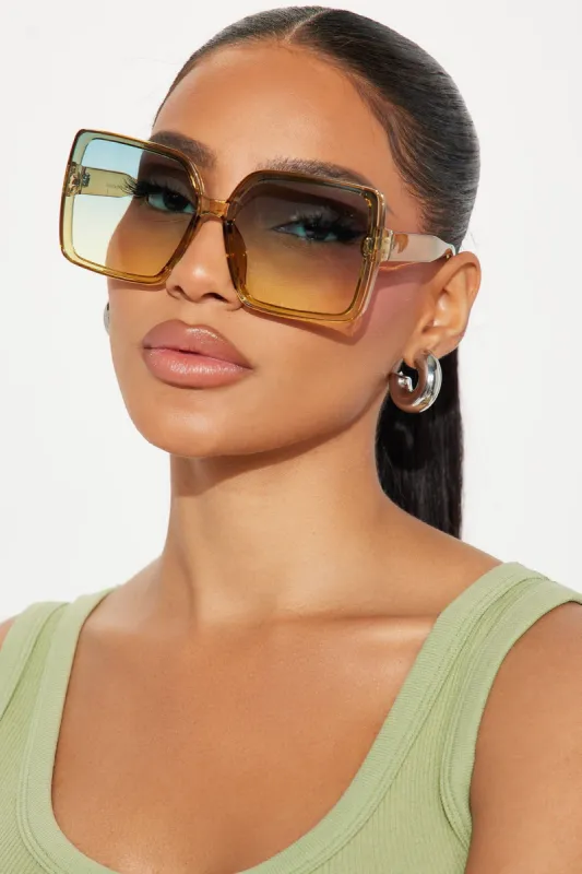Cocktail Girly Sunglasses - Green/combo sold by Fashion Nova