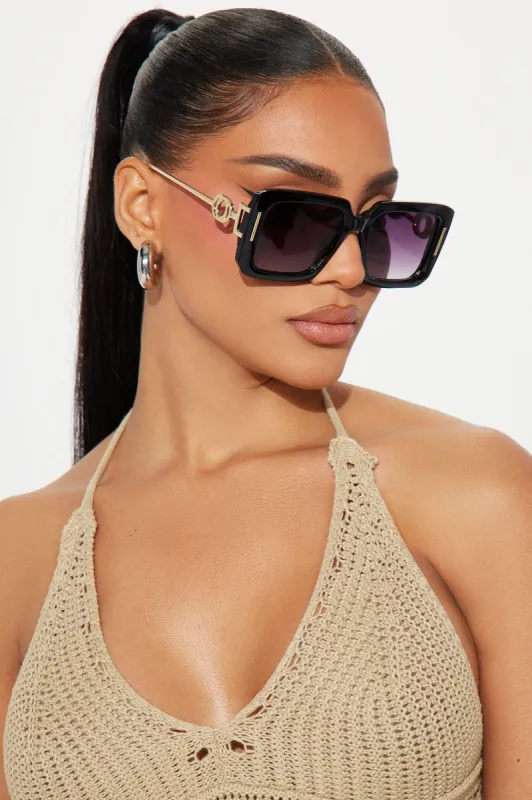 Brunch At Perch Sunglasses - Black sold by Fashion Nova