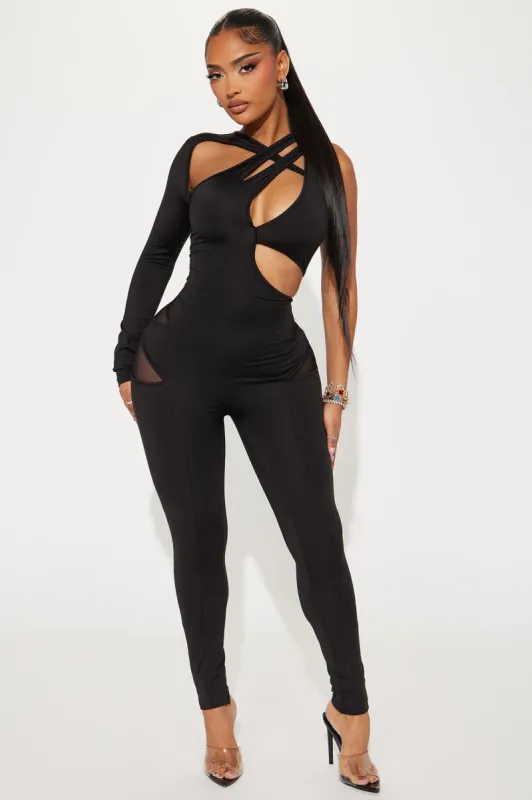 Back Again Jumpsuit - Black sold by Fashion Nova