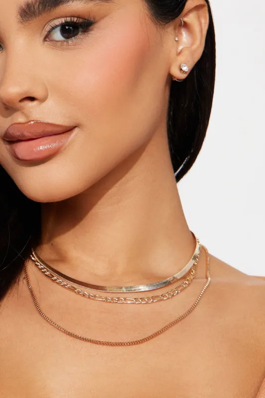 Bring It On Necklace And Earring Set - Gold made by Fashion Nova