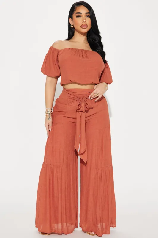 Take Me On A Vacay Pant Set - Rust sold by Fashion Nova