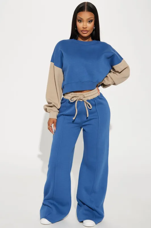 Keep It Cozy Sweatpants - Blue/combo sold by Fashion Nova