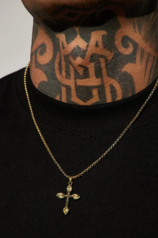 Cross Paths Pendant Necklace - Gold sold by Fashion Nova