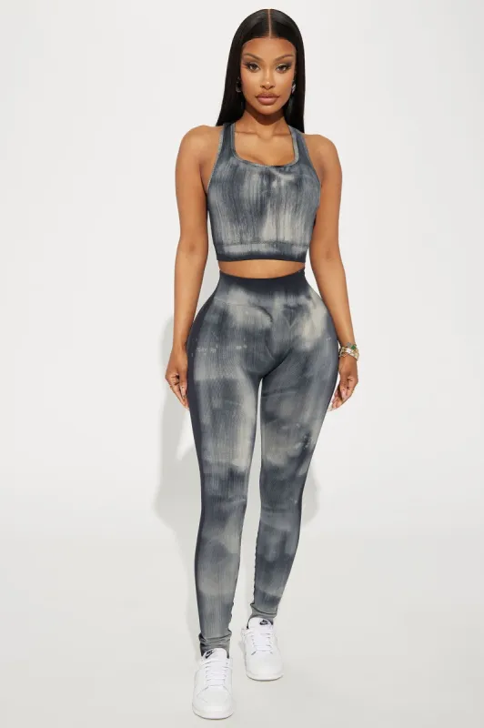Fierce Work Seamless Active Leggings - Charcoal/combo sold by Fashion Nova