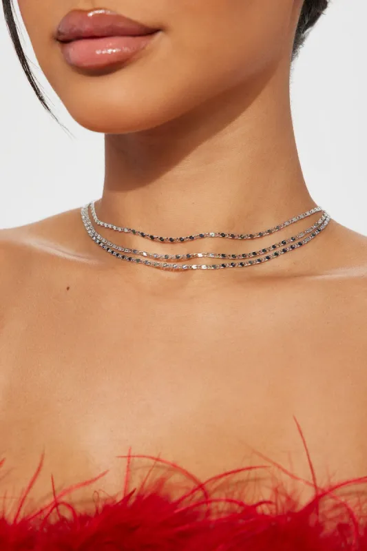 Summer Glow Necklace - Silver sold by Fashion Nova