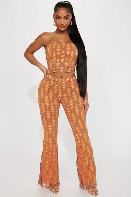 New Interaction Pant Set - Mocha/combo sold by Fashion Nova