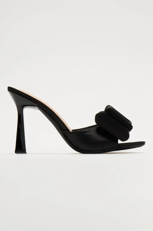 Shyla Heeled Mules - Black sold by Fashion Nova