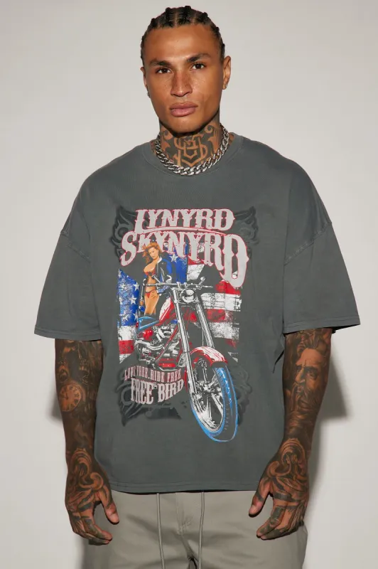 Lynyrd Skynyrd Oversized Short Sleeve Tee - Black sold by Fashion Nova