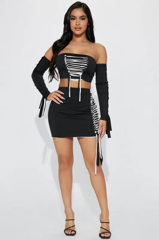 Jenny 3 Piece Skirt Set - Black sold by Fashion Nova
