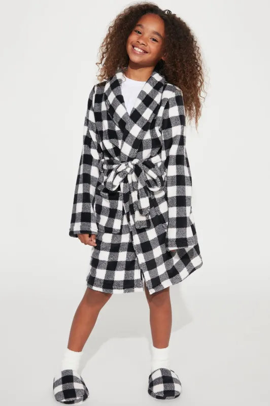 Mini Checkout Robe - Black/White sold by Fashion Nova