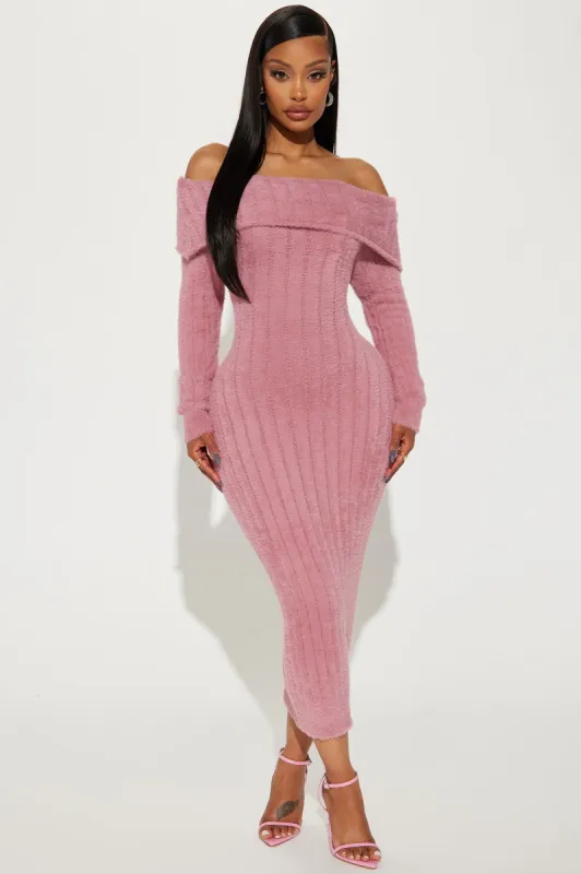 Cara Sweater Maxi Dress - Mauve sold by Fashion Nova