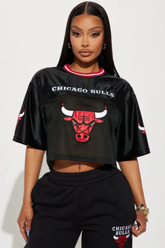 Chicago Bulls Cropped Fashion Top - Black sold by Fashion Nova