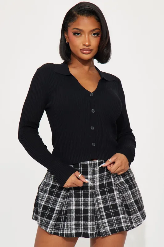 Brilliant Days Sweater - Black sold by Fashion Nova