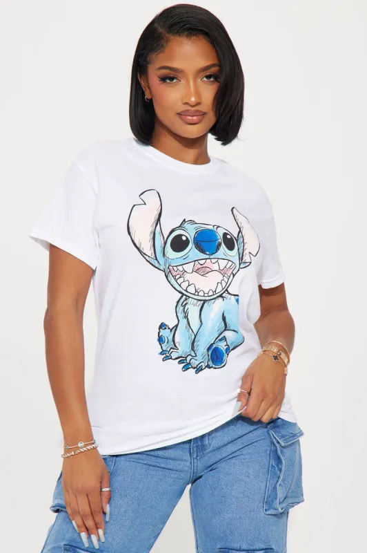 Stitch Illustration Graphic Tshirt - White sold by Fashion Nova