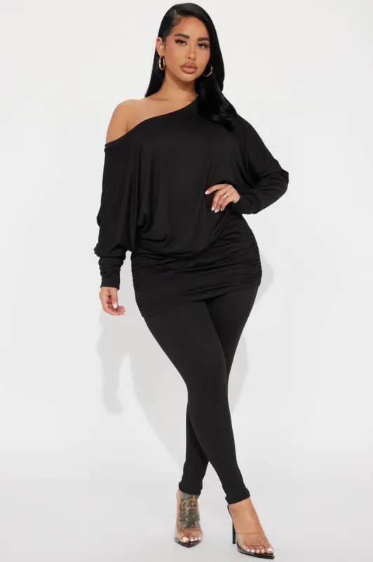 Camila Off Shoulder Legging Set - Black sold by Fashion Nova