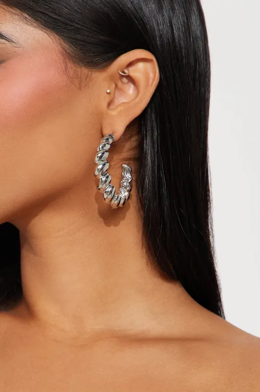 When In Versailles Earrings - Silver sold by Fashion Nova