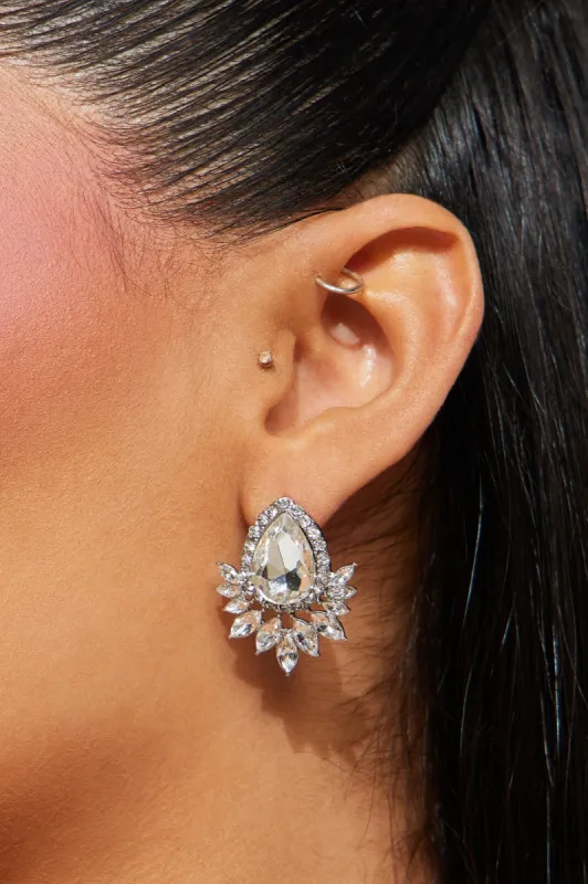 Drop Dead Gorgeous Earrings - Clear/Silver sold by Fashion Nova