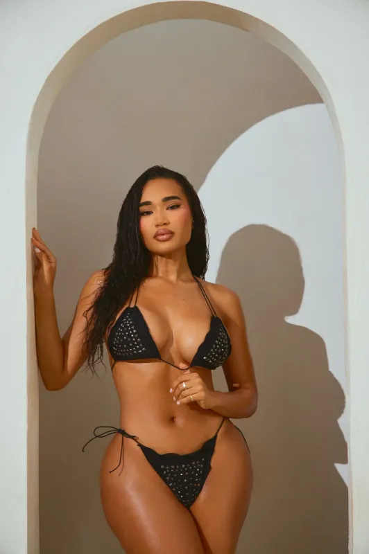 Annabelle Star Studded 2 Piece Bikini - Black sold by Fashion Nova