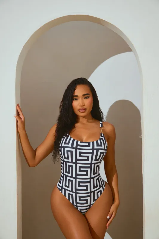 Karoline 1 Piece Swimsuit - Black/White sold by Fashion Nova