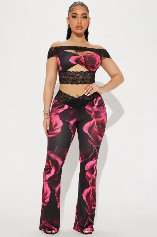 Roses Are Red Pant Set - Black/Red sold by Fashion Nova