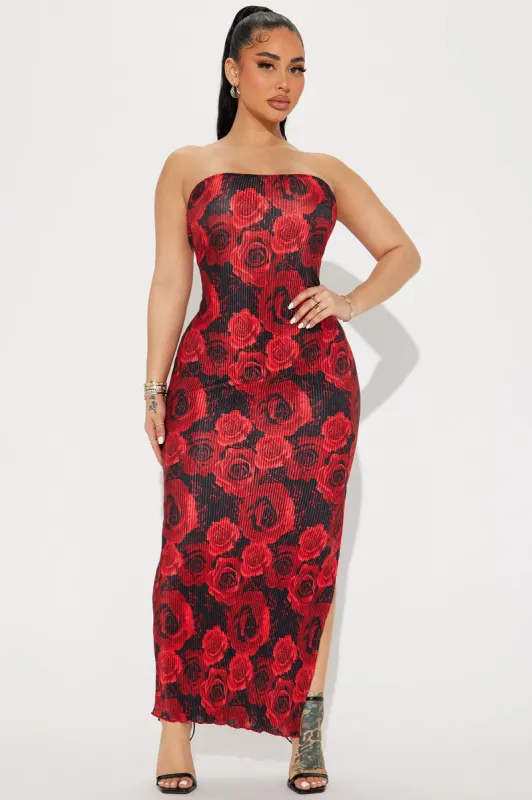 Rosalia Printed Maxi Dress - Black/combo sold by Fashion Nova