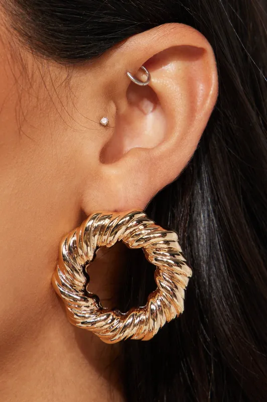 Kezia Earrings - Gold sold by Fashion Nova