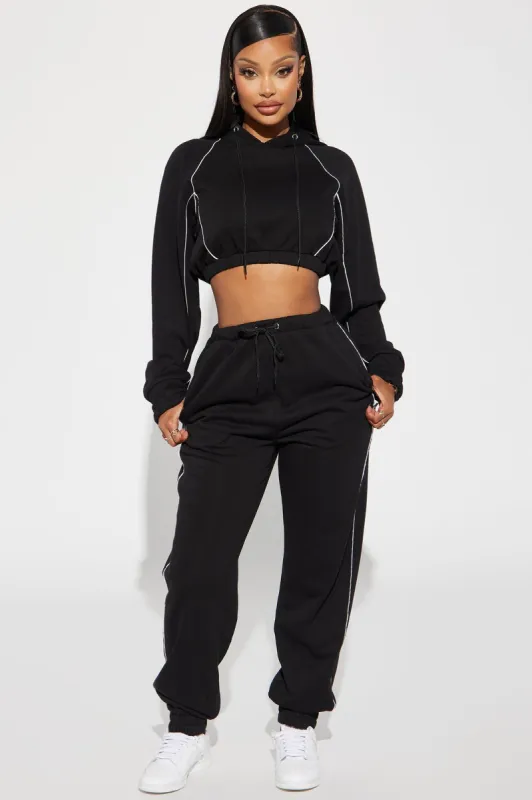 Good Moves Lounge Jogger - Black sold by Fashion Nova