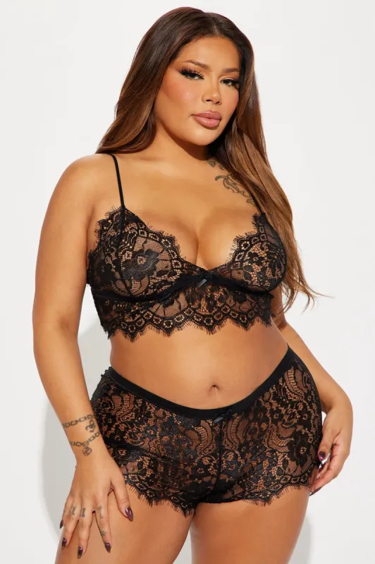 Passionate Looks Lace 2 Piece Set - Black sold by Fashion Nova